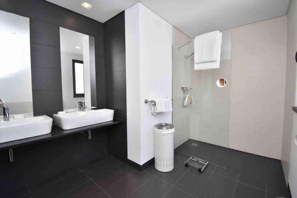 Ferienwohnung Rubeus Caniço Exterior foto