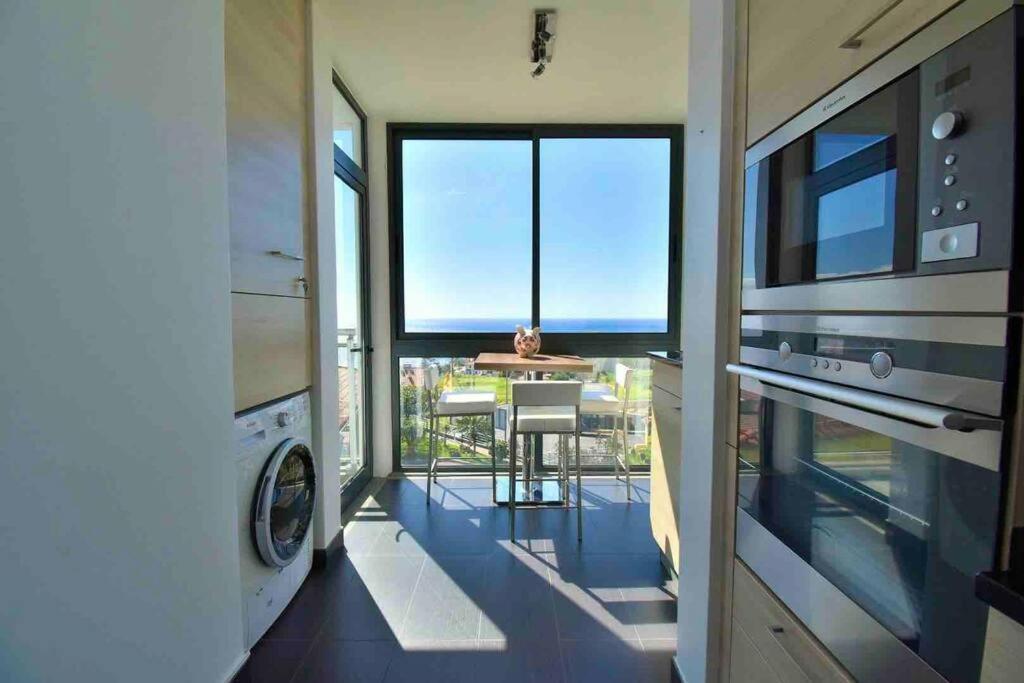 Ferienwohnung Rubeus Caniço Exterior foto
